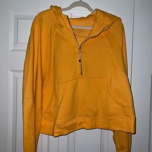 Lululemon cropped Scuba hoodie